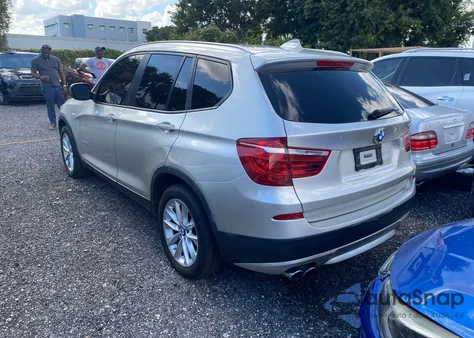 2014 BMW X3 xDrive28I из США, поврежденный, VIN 5UXWX9C51E0D29140